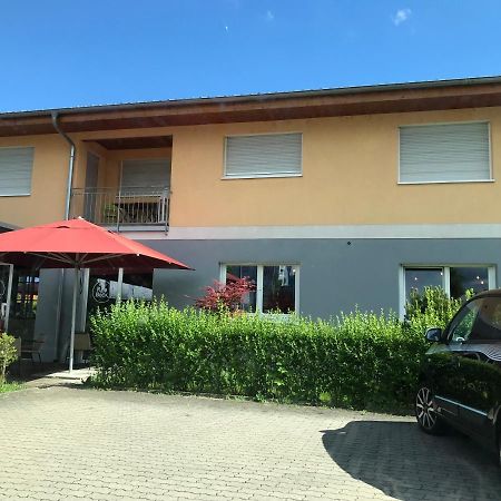 Fewo Golden Palace Ettenheim Zewnętrze zdjęcie
