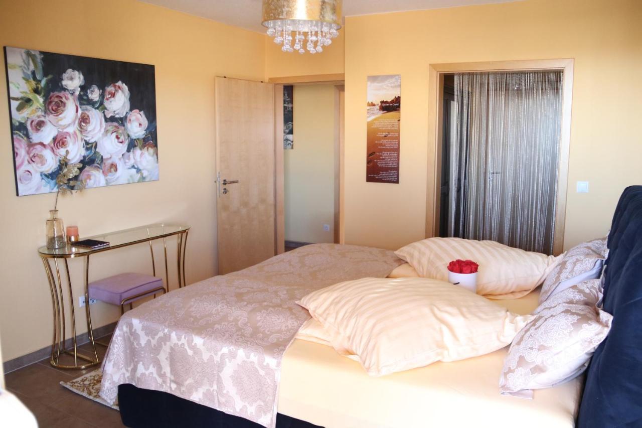 Fewo Golden Palace Ettenheim Zewnętrze zdjęcie
