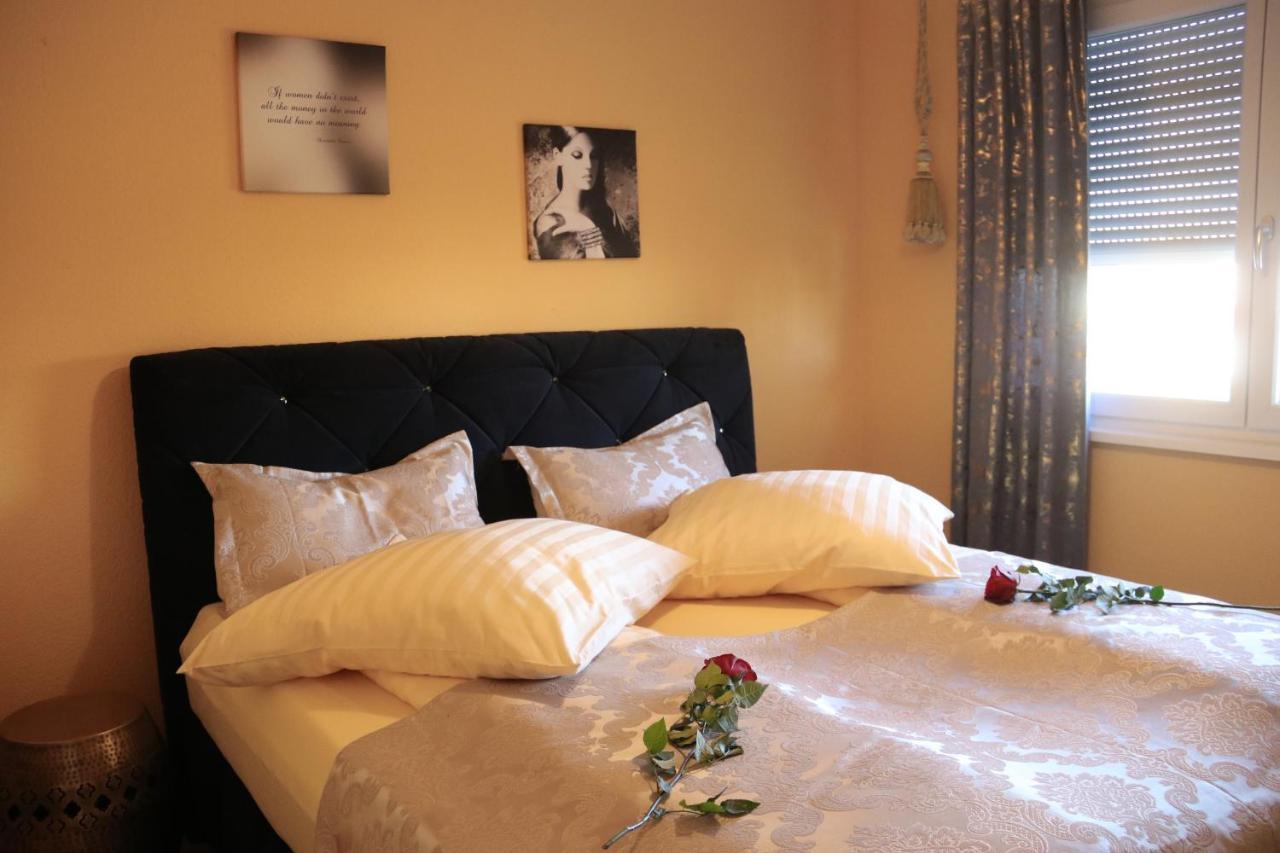 Fewo Golden Palace Ettenheim Zewnętrze zdjęcie